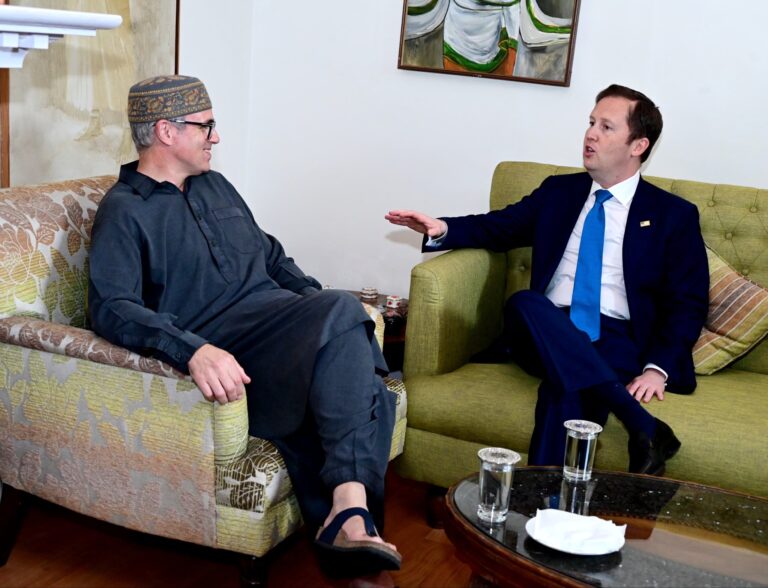 U.S. envoy Sergio Gor meets kashmir CM