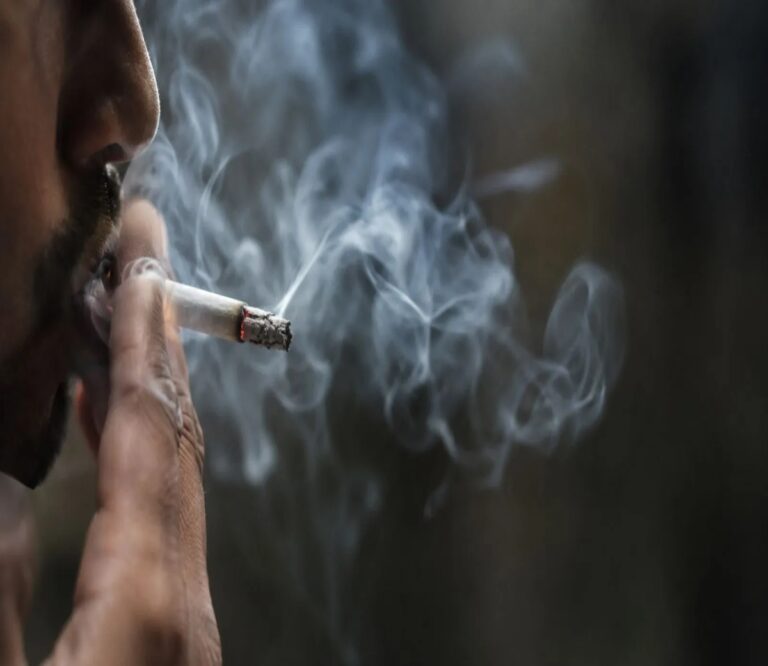 Cigarette