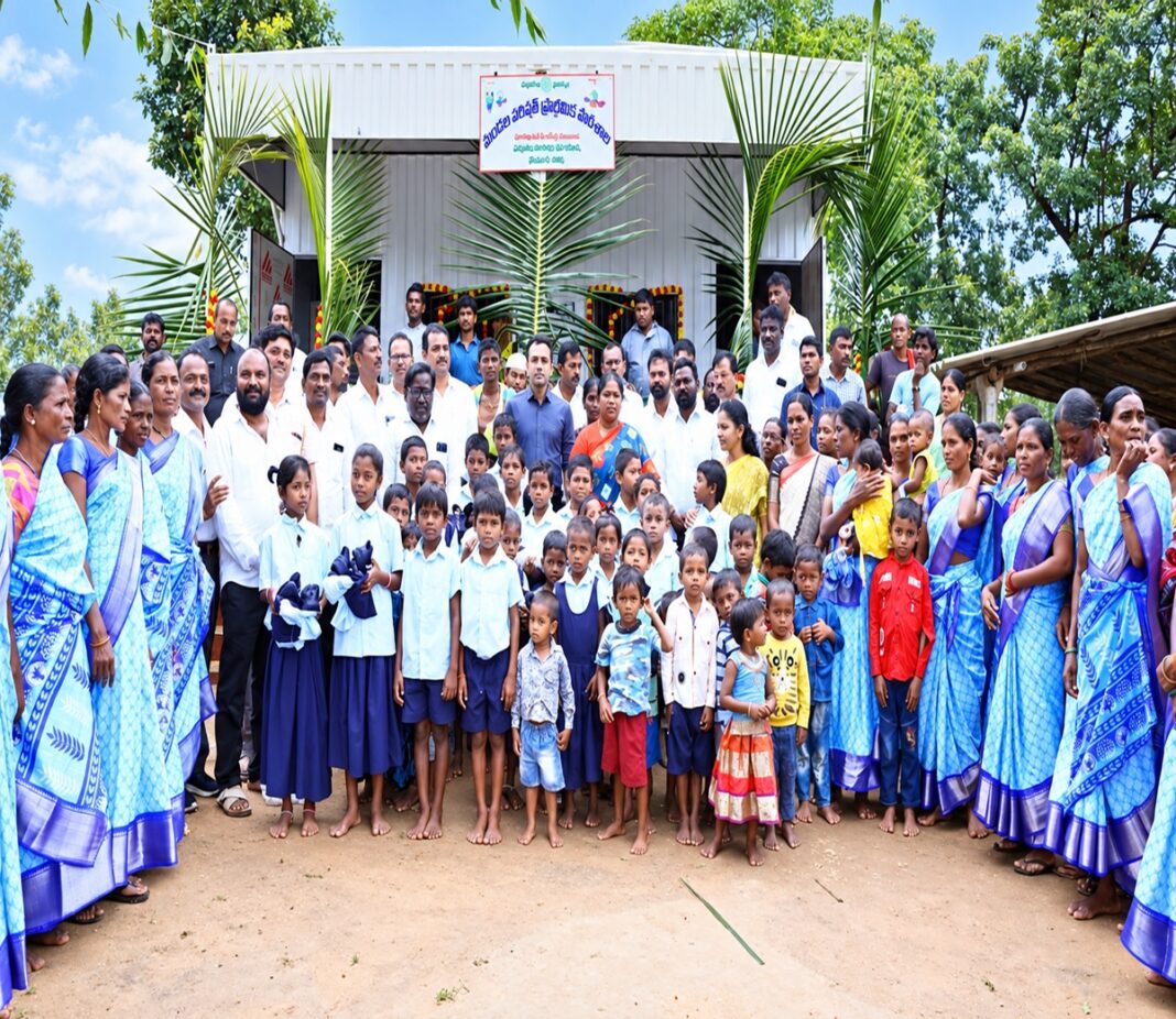 Seethakka inaugurates School In Mamidigudem