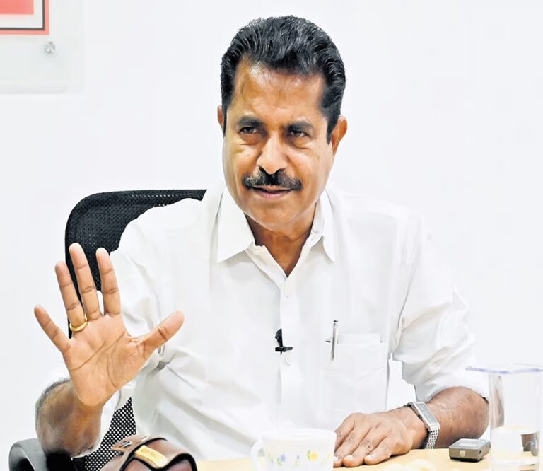 Keralam, Adoor Prakash